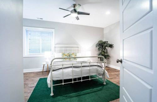 Luxury w/SoakTub* King with 3BR - Foto 6