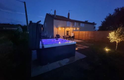 Maison 2 chambres avec extérieur et jacuzzi - Foto 14