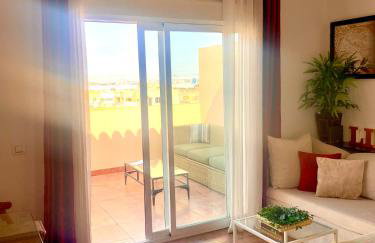 ÁTICO DELUXE entre CENTRO y PLAYA Salinas con TERRAZA, WIFI, PISCINA climatizada, GYM, SAUNA y GARAJE -Smart TV - Foto 1