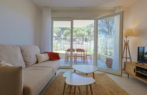 Le Lavandou - Proche Plage - Foto 1