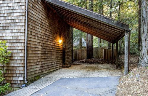 Redwood Retreat - Photo 29