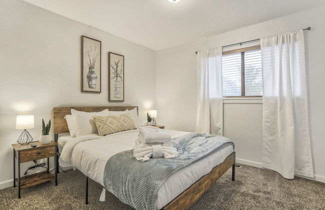 2 Bears Combined - Photo 6