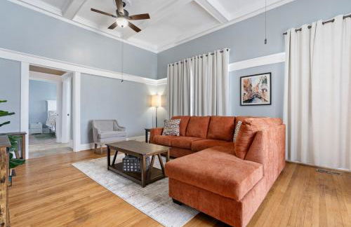 Spacious Homey Stay with Games, Gym, Near Downtown - Foto 2