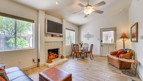 Patio and Pool Access Sunny Phoenix Casita! - Foto 4