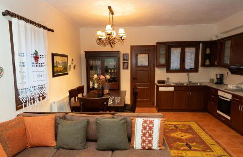 Ersis Retreat - Photo 32