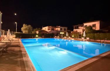 Villa Aurelia - Pool, BBQ & Tennis Court - San Teodoro - Photo 2