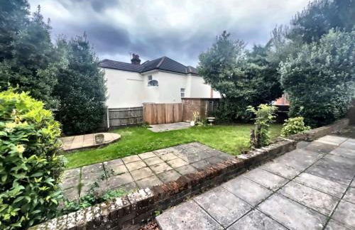 Contractors Residence - Long Stay DISC0UNT- Private Parking - Central Location - Fast Wifi - Foto 24