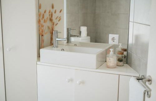 Sea & Rocks 15 - House - Photo 55