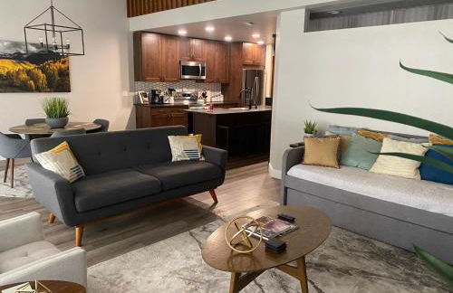 #1Condo Glacier Resort Pool Golf HotTub Sauna Gym - Foto 4