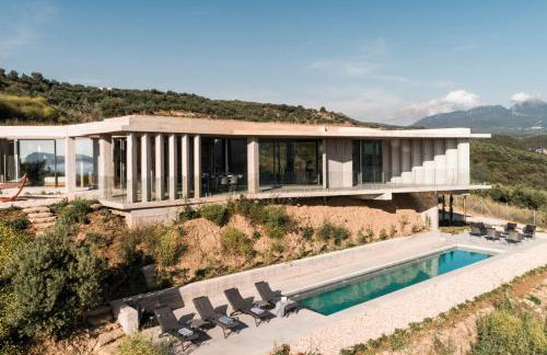 Sunset Seaview 4 Bed Villa Sleeps 8 -private Pool - Foto 3