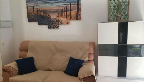 Los Tilos Apartments - Photo 5