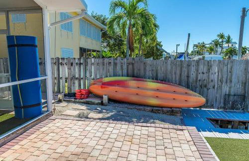 Paradise Cove - Waterfront Private Pool Home, 2 Mins to Open Gulf, 60' Dock - Foto 27