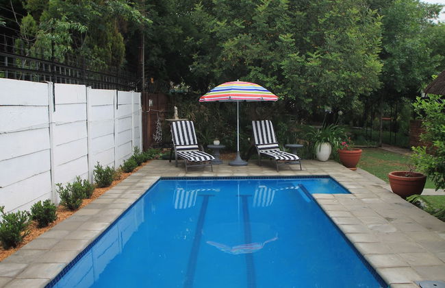 Stylish 2-bed Apartment in Centurion, Pretoria - Foto 16