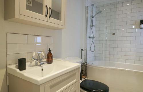 The Tap Room - Photo 14