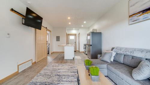 4 Mi to Lake Golf-View Erie Condo with Porch - Foto 4