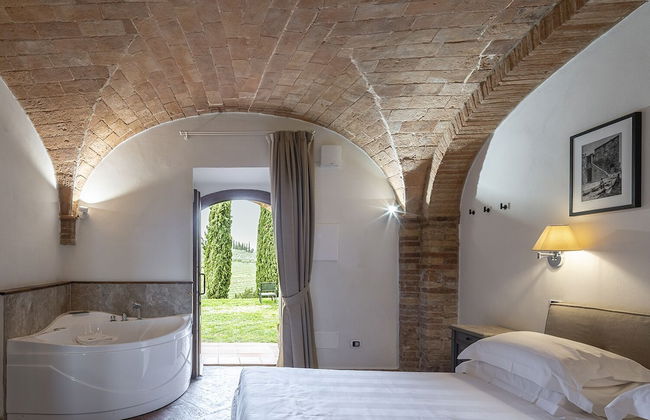 Mormoraia - Photo 31