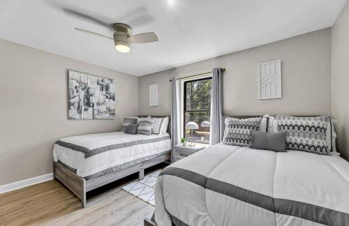 15% off! Front porch w/ Wi-Fi & Private Parking - Foto 2