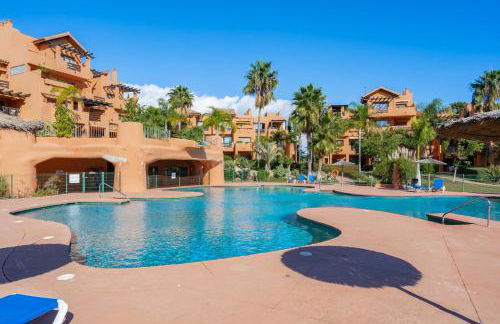 Tropical Apartment between Marbella and Estepona - Photo 9