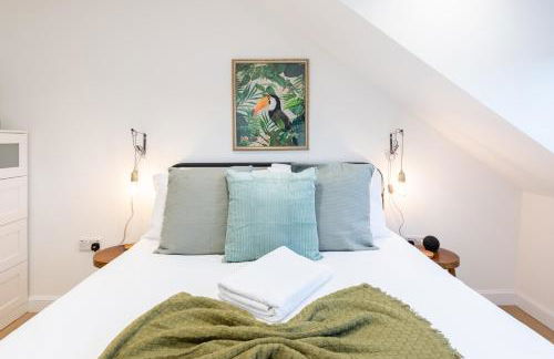 The Pinkish House - 4 bed home in the town centre - Foto 22