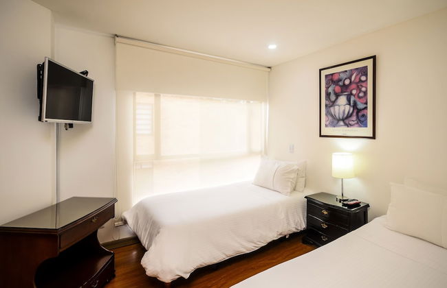 Travelers Suites Edificio Fontana Plaza - Photo 6