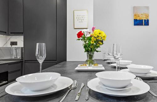 Two Modern Central London Apartments with AC Near Big Ben & Buckingham Palace - Photo 43