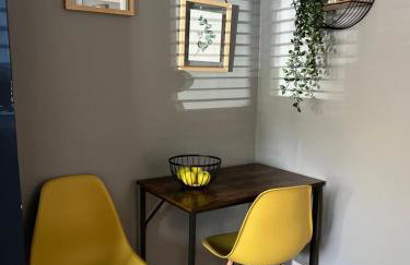 1 Bed Flat - Walton-on-Thames - Foto 11