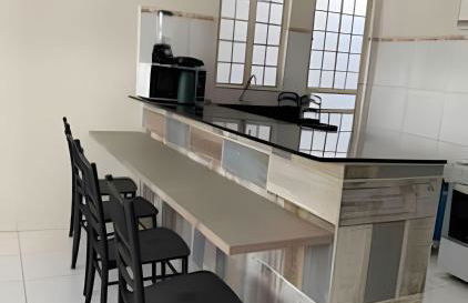 Até 10 pessoas, próx. ao shopping, ar condicionado, garagem apt A - Foto 31