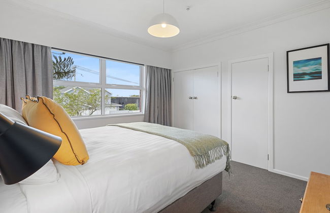 Renovated Takapuna 2BR Apt - Parking - Foto 2