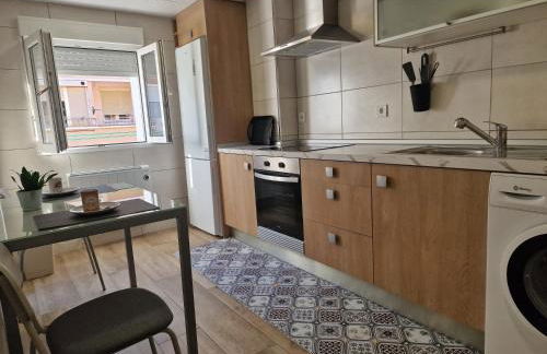 PASARELA ALMOZARA HOME & Parking gratis - Foto 9