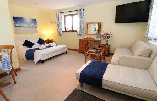 The Studio with Terrace and EV point - Photo 1