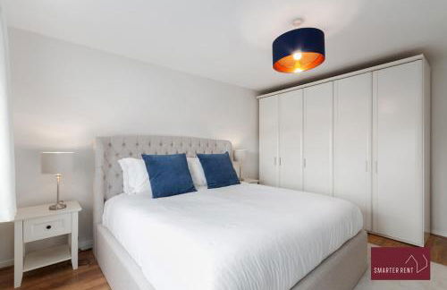 Holyport - Three Bedroom House - Parking - Foto 16