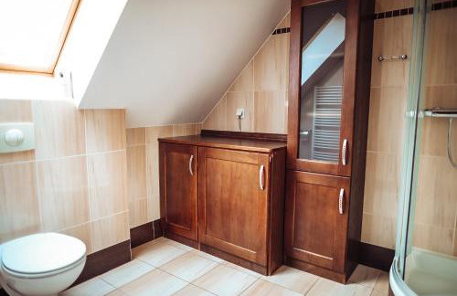 Leśny Zakątek balia kąpielowa ognisko sauna basen rowery w cenie pobytu Realizujemy Podlaski bon turystyczny - Foto 31