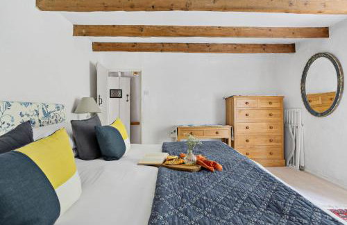 Duck Cottage - Waters Edge, Exclusive Village Location - Photo 20