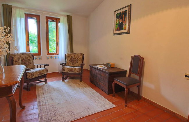 Spacious Villa With Pool in Fabriano Italy - Foto 25