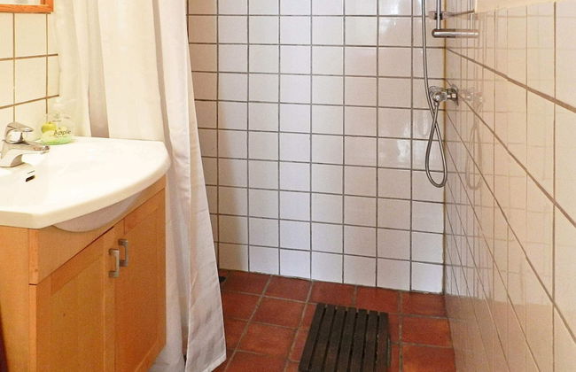 3 Person Holiday Home in Lysekil - Foto 7