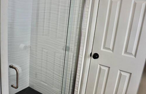 Modern La Cresta - Photo 10