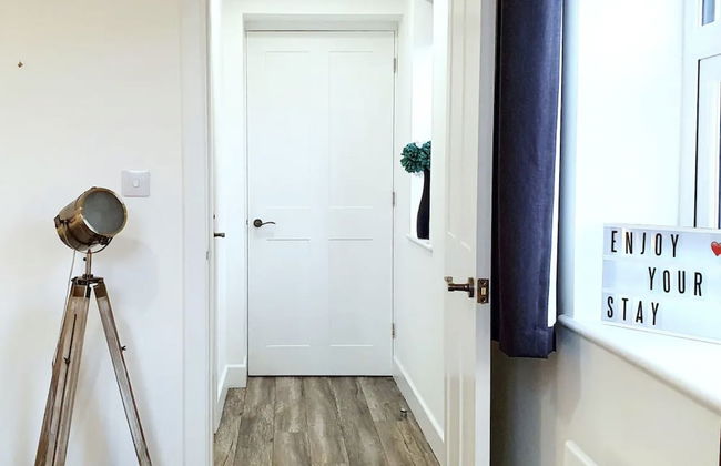 Ye Olde Windmill Apartment Free Parking - Foto 2