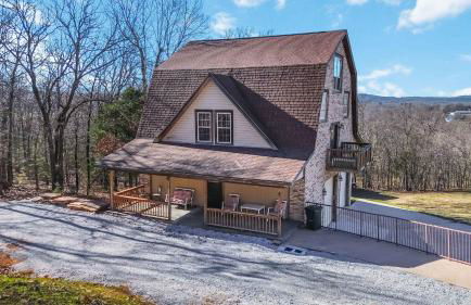 Ozark Mountain Retreat- Movie Theatre Dance Floor - Foto 25