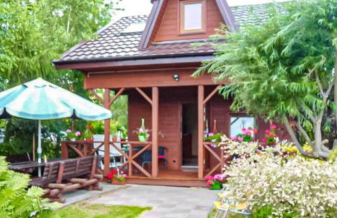 Beautiful Home In Jezierzany With Wifi - Foto 1