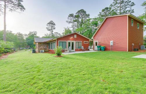 Walk to Restaurants Bluffton Retreat with Patio - Photo 28