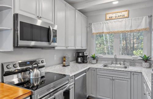 Lake Winnipesaukee & Gunstock Ski Mountain Views - Foto 31