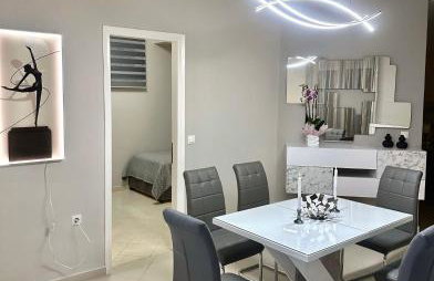 Modern Apartment Near Athens Airport, Beach & Metropolitan Expo - Foto 2