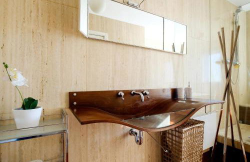 Skyview 2BR with Balcony and Garage - Foto 62