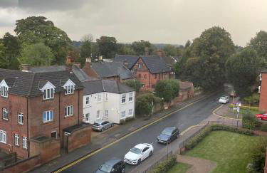 Superior Large Suite Luxury Living City Apartment, 2 Kingsize Bedrooms Business Suite - Free WiFi - Foto 26