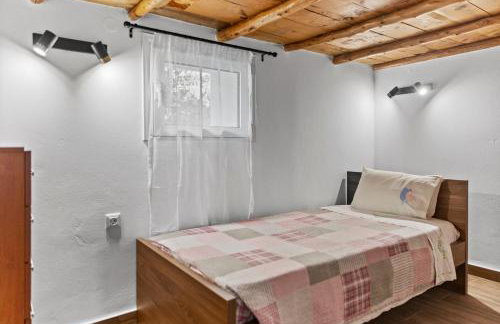 Alonia Traditional House in Malona - Photo 21