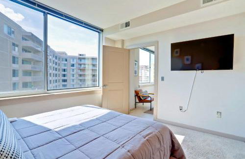 Spacious Apartment w Rooftop Views - Foto 17