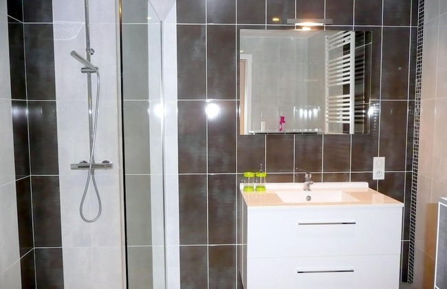 Holiday Home With sea Views, St. Nic - Foto 8