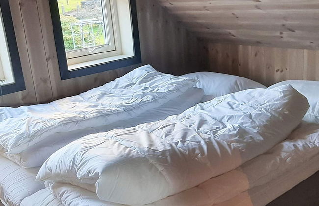 6 Person Holiday Home in Ana-sira - Photo 2