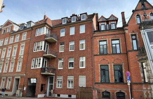 HÖL-Moderne Wohnung in zentraler Lage, Schallschutzfenster, 24h-Self-check-in, Disney Plus - Foto 23