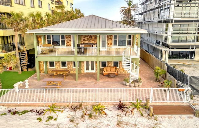 Stones Throw Beachfront Family Suite 3 Views - Foto 3